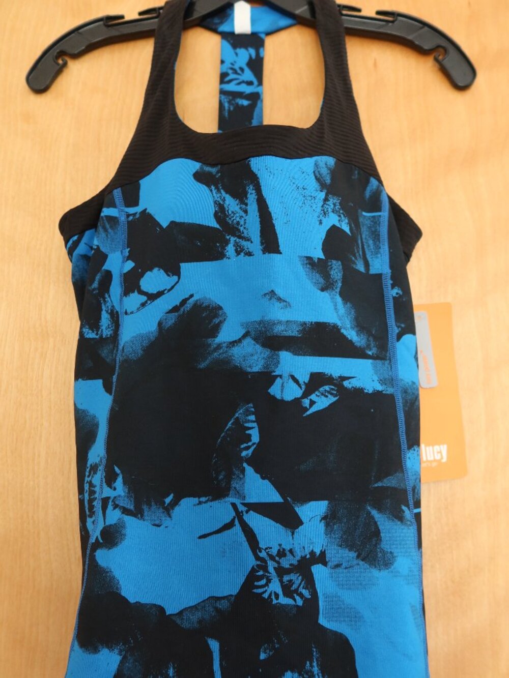 NWT! $65 Lucy Ready Set Bra Top blue & black abstract print workout tank size S